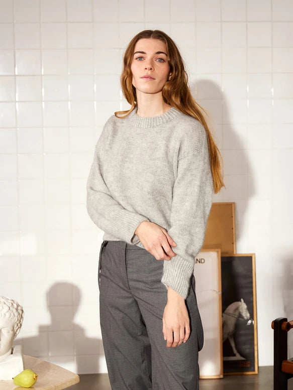 Sandnes strikkeopskrift 2403 NR. 13 - Heather Sweater