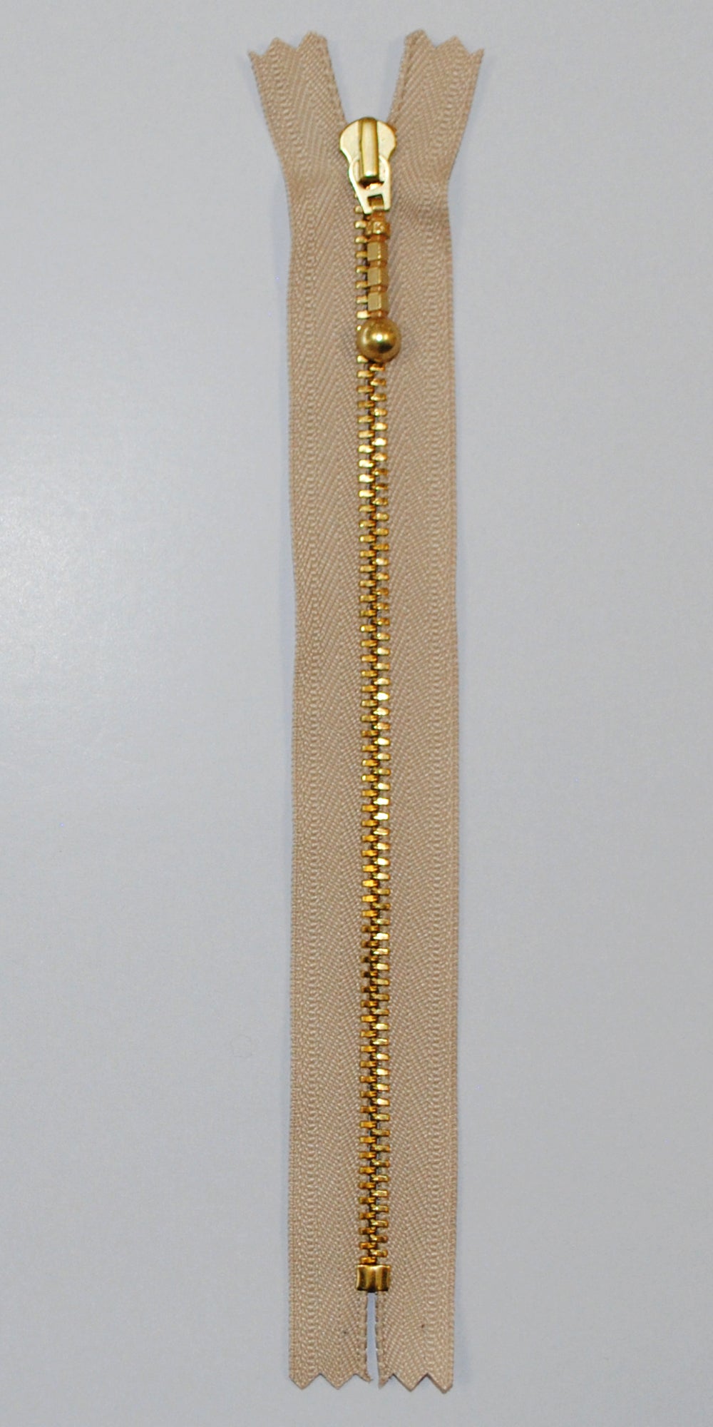 Lynlås - 20 cm - Beige m/ Messing