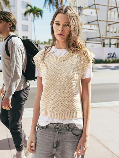 Sandnes Strikkeopskrift 2504 NR. 01 - Rose Top
