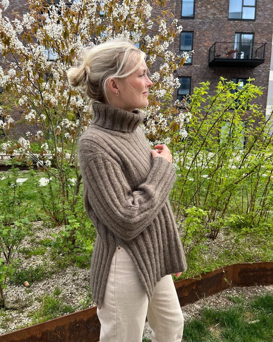 PetiteKnit - Hazel Sweater