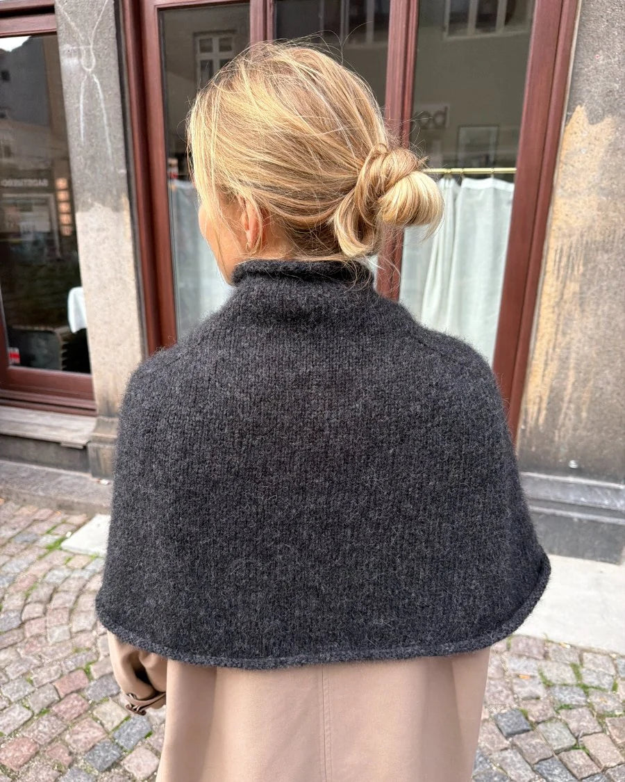 PetiteKnit - Ivy Cape