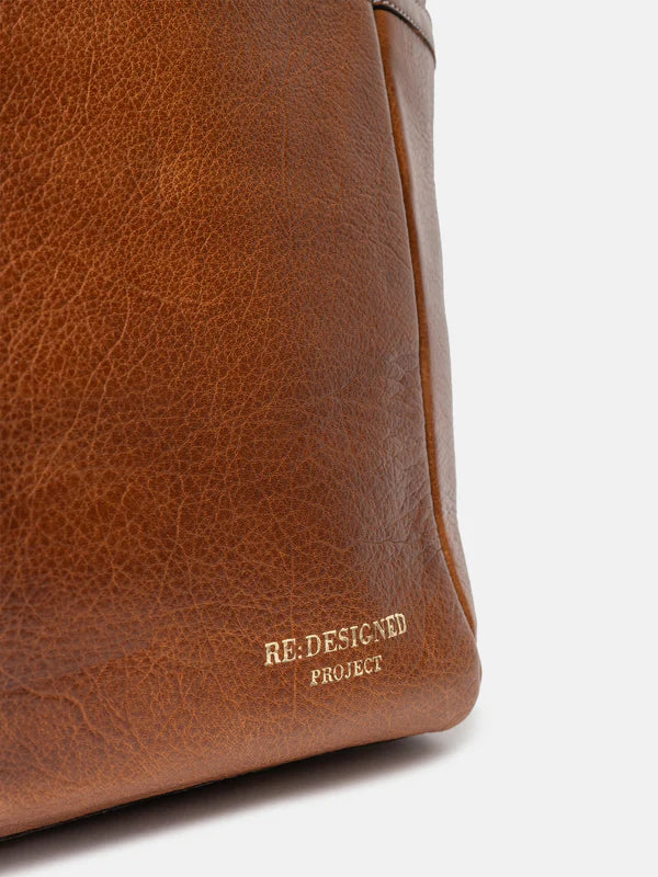 Re:Designed Project 37 - Walnut - Projekttaske