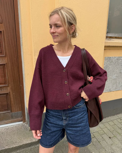 PetiteKnit - Scarlet Cardigan