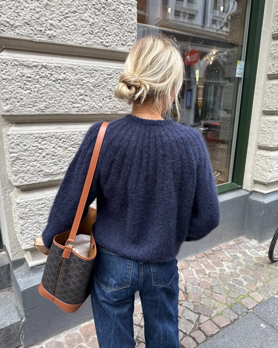PetiteKnit - Sunday Sweater - Mohair Edition