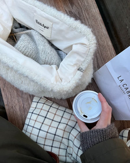 PetiteKnit - Teddy Clutch