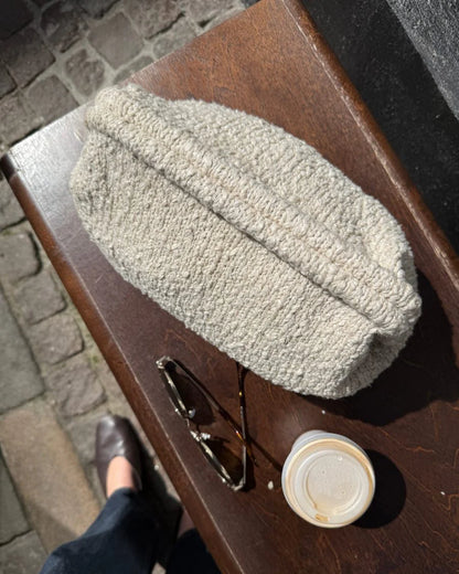 PetiteKnit - Teddy Clutch