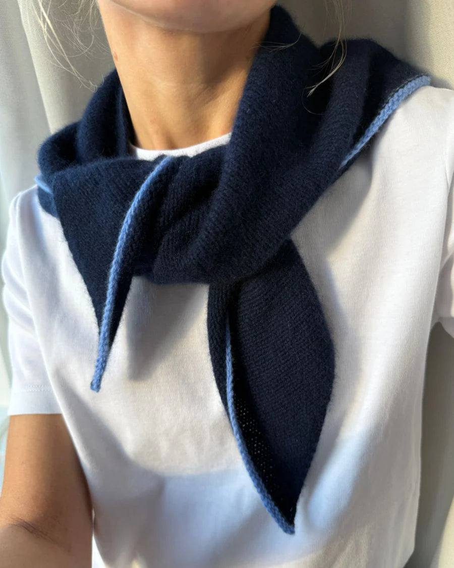 PetiteKnit - Uma Scarf